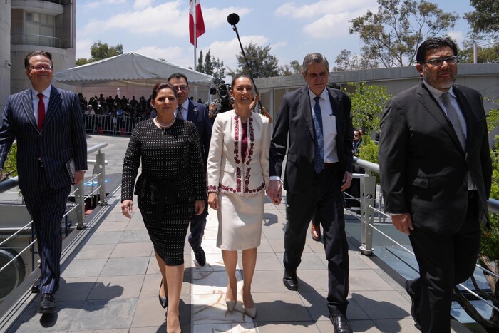 #Video | Claudia Sheinbaum recibe constancia como presidenta de México por parte del Tribunal Electoral