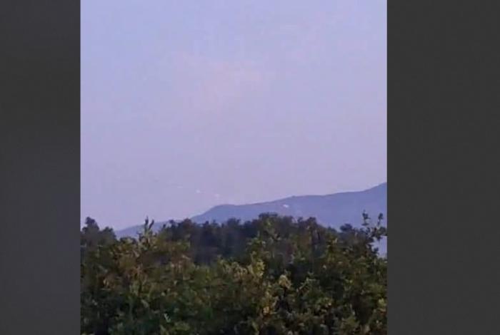 #Video | Con helicóptero artillado Defensa repele agresión de criminales en Buenavista Tomatlán