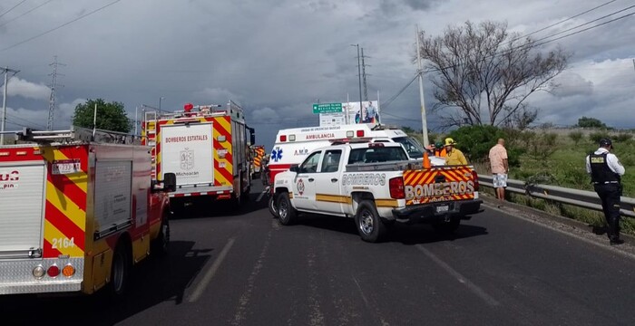 #Video | Confirman 2 muertos y 25 heridos tras aparatoso accidente en la salida a Charo