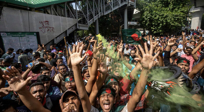 #Video | Dimite y huye primera ministra de Bangladesh tras semanas de protestas y centenas de muertos