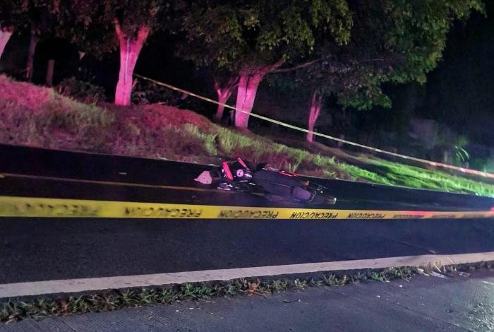 #Video | Dos mujeres pierden la vida en accidente de motocicleta, en Tangamandapio