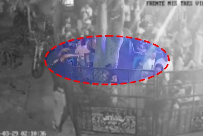 #Video | En plena fiesta acribillan y matan a joven de 21 años en conocido centro comercial; entérate dónde pasó