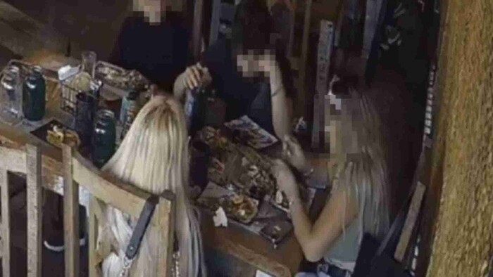 Video: Exponen a familia por poner cucaracha en su comida para no pagar