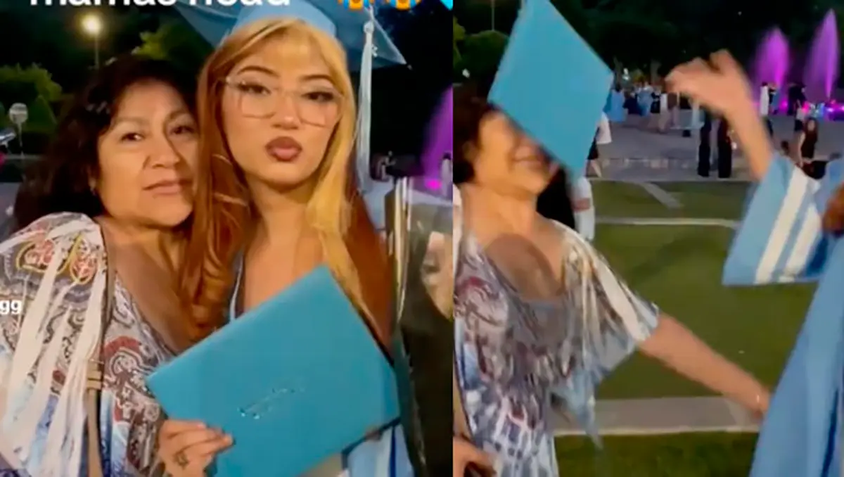 #Video: joven lanza su diploma a su madre y desata polémica en redes