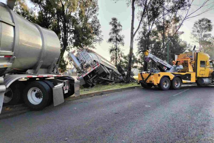 #Video | Ocurre doble percance de tractocamiones en el Libramiento Norte de Morelia