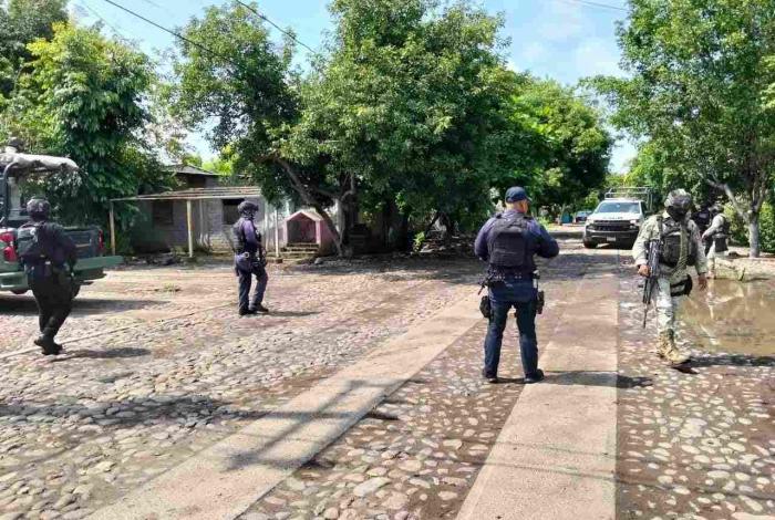 #Video | Preliminar delincuentes atacan a autoridades en “La Ruana”; preliminar dos agresores abatidos