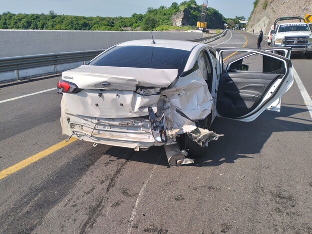 #Video |Suman 3 accidentes durante este domingo en la autopista Siglo XXI