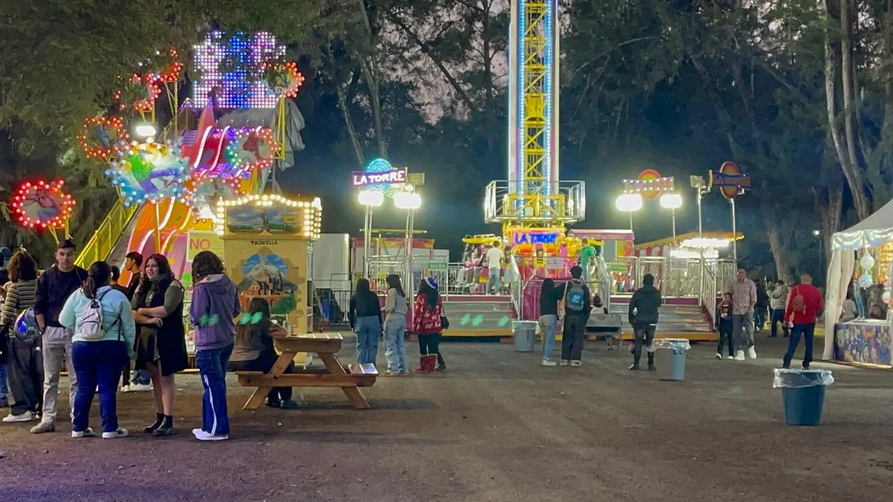 Vive la magia de la Villa Navideña en CONEXPO