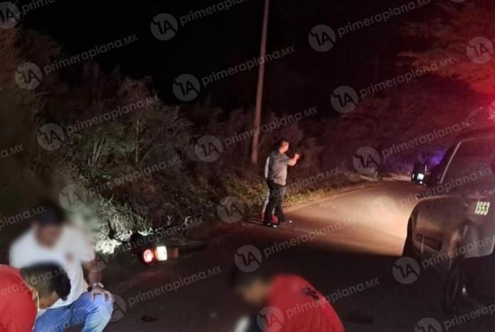 Vu3lca en su camioneta y mu3re, en Nocupétaro