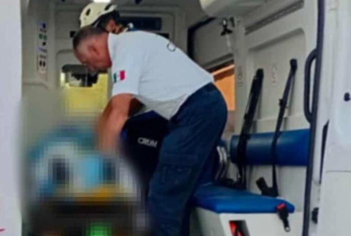 Vuelca patrulla en Ichaqueo; hay al menos 4 oficiales heridos