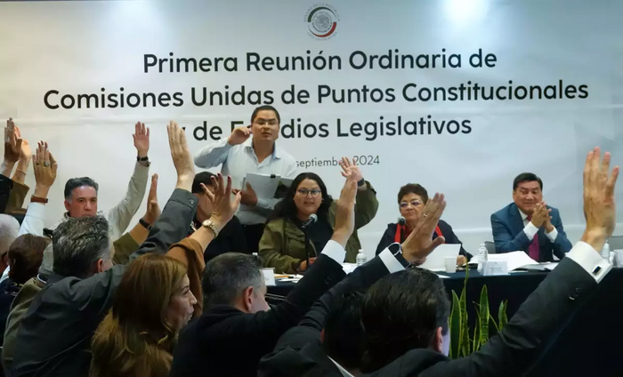 Ya apobaron la reforma judicial en comisiones en el Senado