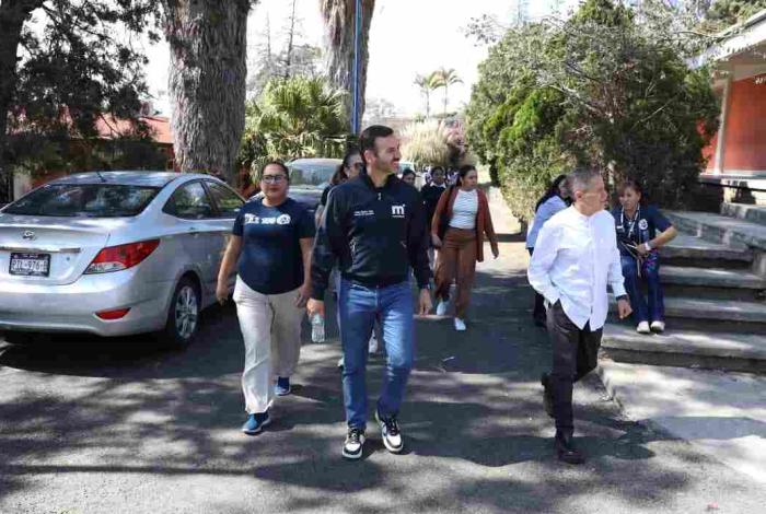Yankel Benítez constata mejoras en la Escuela Secundaria Técnica 108