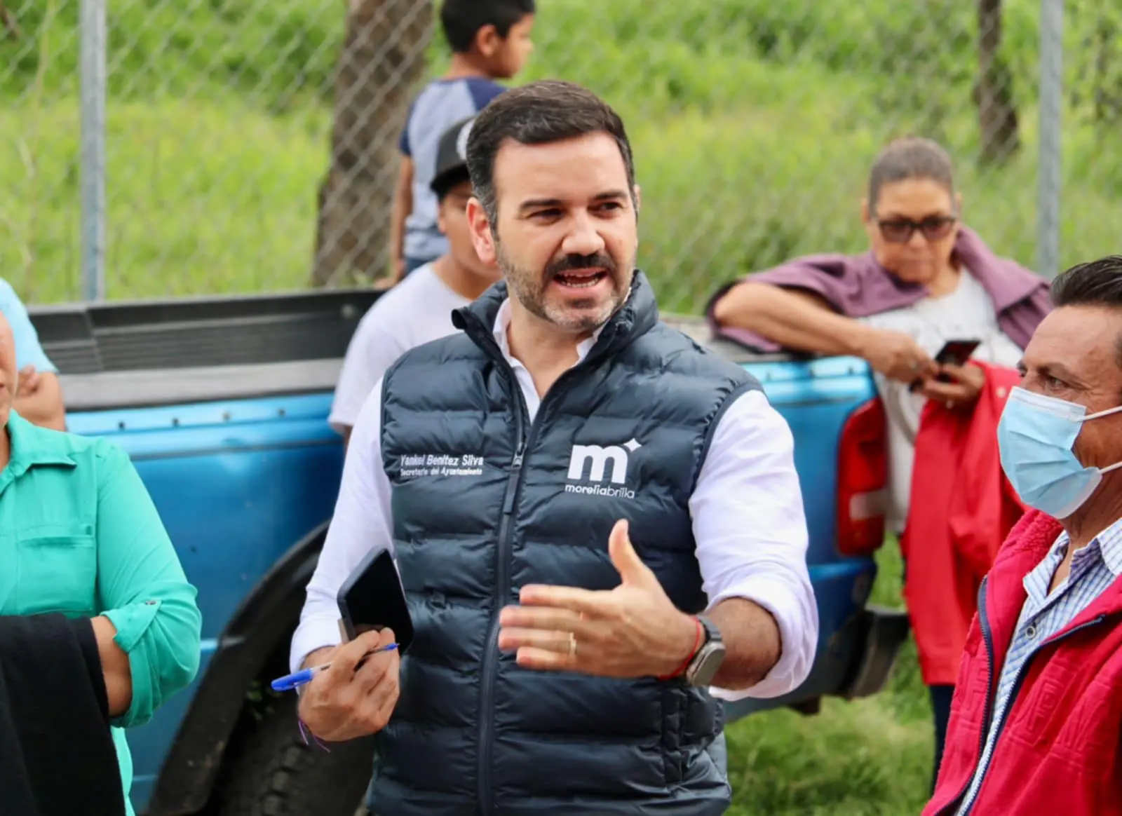 Yankel Benítez estrecha diálogo con habitantes de tenencia Morelos