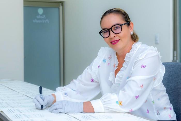 Yarabí Ávila anuncia proyecto en apoyo a la economía de las familias de egresados nicolaitas; se presentará ante el Consejo Universitario