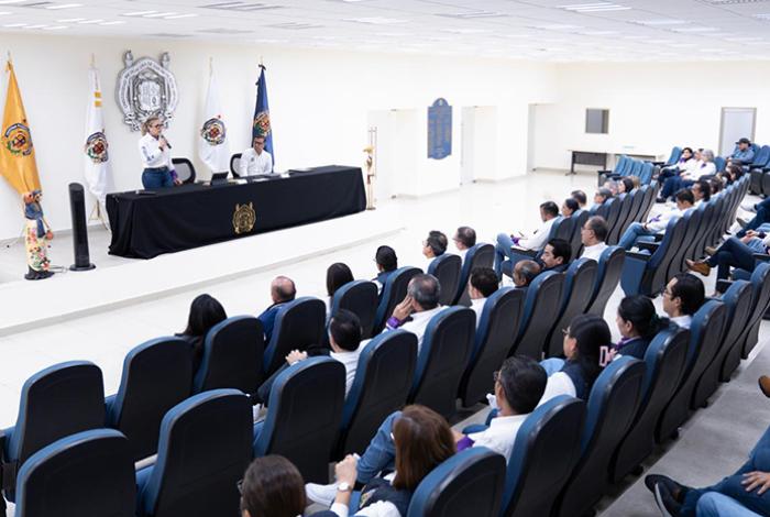 Yarabí Ávila convoca al equipo de trabajo de la UMSNH a formar un frente contra la violencia de género