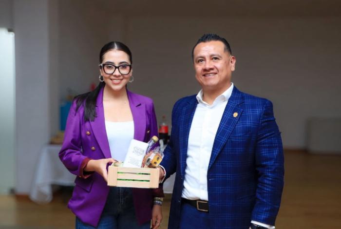 Yohana Mendoza llama a cerrar filas con Torres Piña y fortalecer el proyecto de transformación en Michoacán