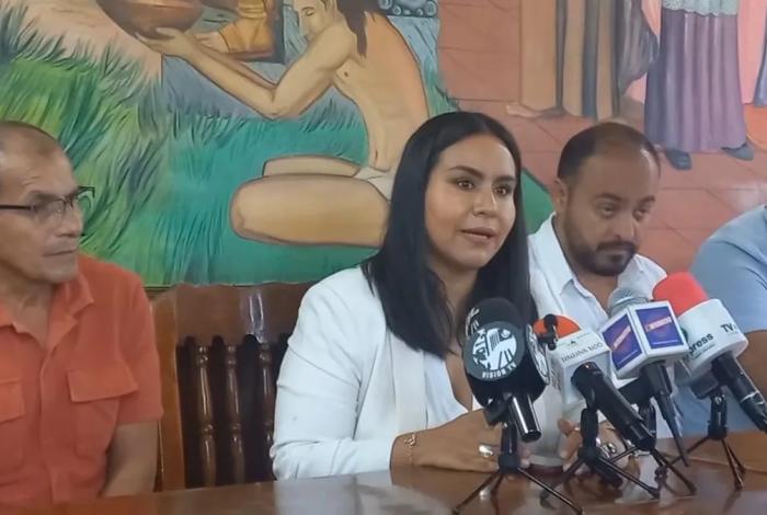 Yunuén Servín, encargada del despacho de alcaldía de Tacámbaro